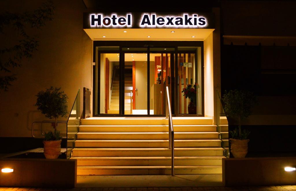 Alexakis Hotel & Spa 로우트라 이파티스 외부 사진