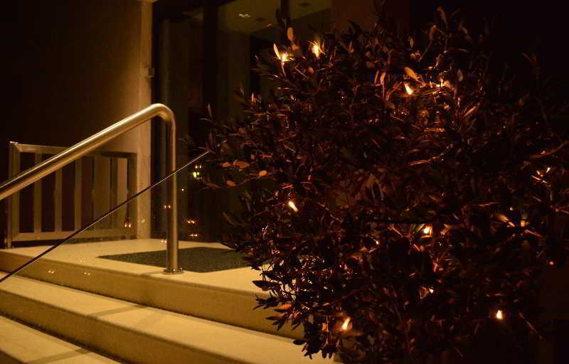 Alexakis Hotel & Spa 로우트라 이파티스 외부 사진